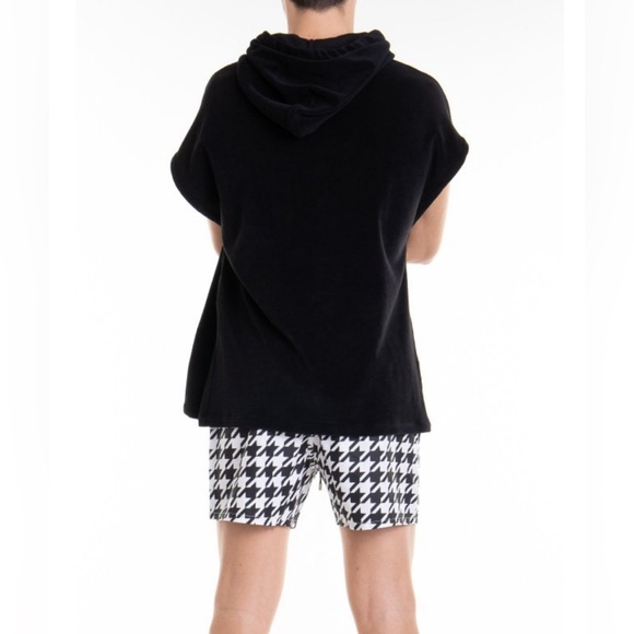 BALMAIN***Black Terry Men’s Sleeveless Hoodie***Medium***$890 - Picture 8 of 8